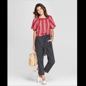 Universal Threads Ruffle-Sleeve Top